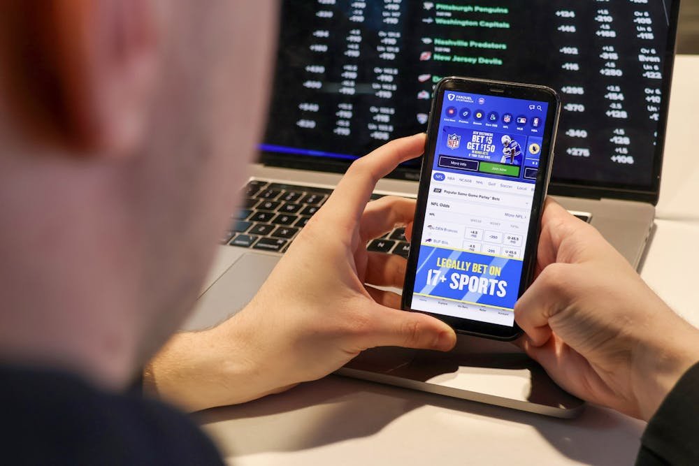 Casinos Offering Loyalty Coins or Comp Points 8